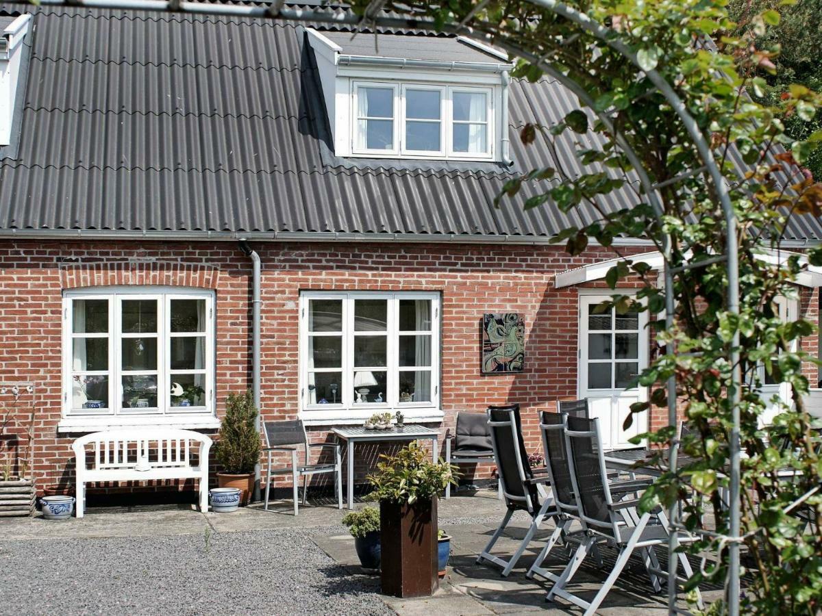 4 Person Holiday Home In Nex Langedeby Extérieur photo